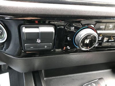 2023 Chevrolet Silverado 1500 Crew Cab Short Box 4-Wheel Drive ZR2