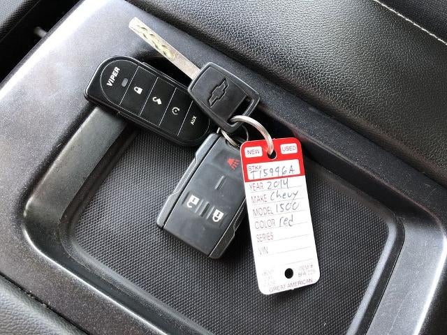 2014 Chevrolet Silverado 1500 Crew Cab Short Box 4-Wheel Drive LT w/1LT