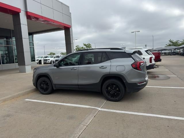 2024 GMC Terrain AWD 4dr AT4