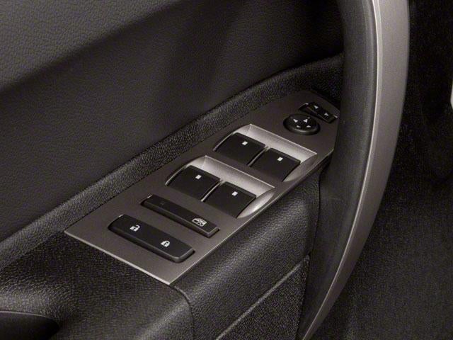 2013 GMC Sierra 1500 Crew Cab Short Box 4-Wheel Drive SLT