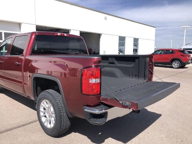 2017 GMC Sierra 1500 Crew Cab Short Box 4-Wheel Drive SLE