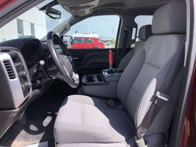 2017 GMC Sierra 1500 Crew Cab Short Box 4-Wheel Drive SLE