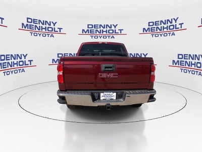 2017 GMC Sierra 1500 Crew Cab Short Box 4-Wheel Drive SLE