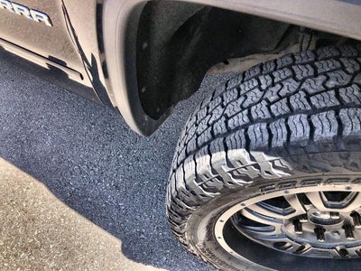 2015 GMC Sierra 1500 Crew Cab Short Box 4-Wheel Drive SLE