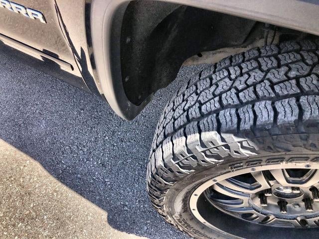 2015 GMC Sierra 1500 Crew Cab Short Box 4-Wheel Drive SLE
