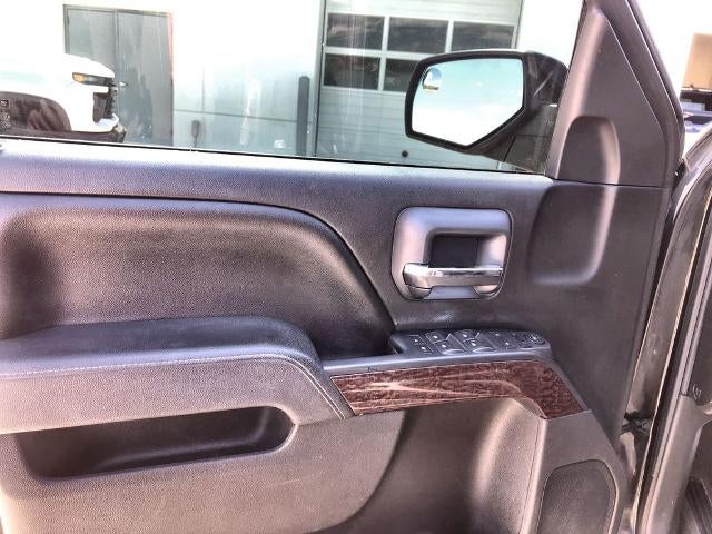 2015 GMC Sierra 1500 Crew Cab Short Box 4-Wheel Drive SLE