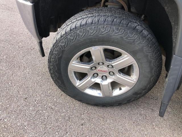 2015 GMC Sierra 1500 Crew Cab Short Box 4-Wheel Drive SLT