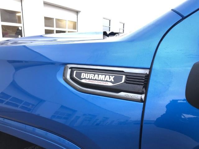 2022 GMC Sierra 1500 Crew Cab Short Box 4-Wheel Drive AT4