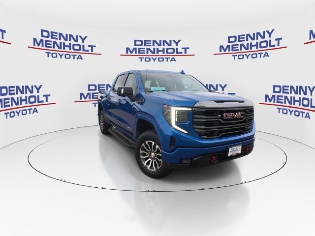 2022 GMC Sierra 1500 Crew Cab Short Box 4-Wheel Drive AT4