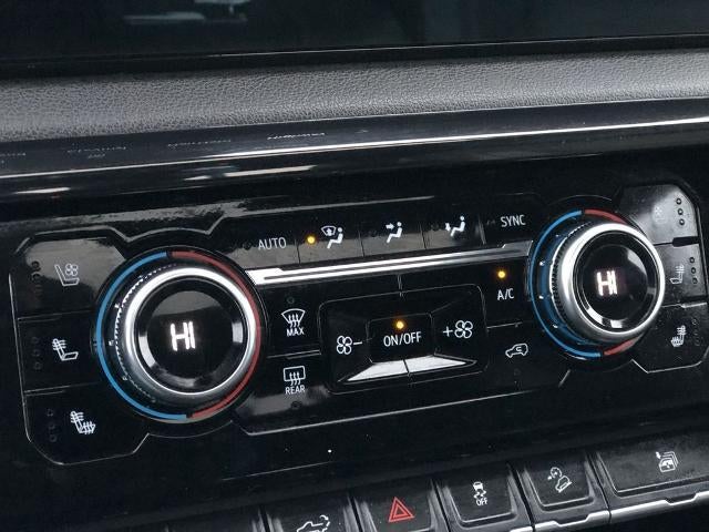 2022 GMC Sierra 1500 Crew Cab Short Box 4-Wheel Drive AT4