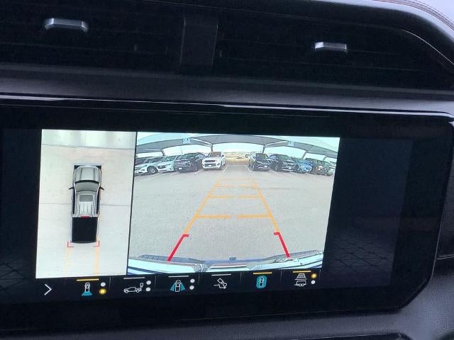 2022 GMC Sierra 1500 Crew Cab Short Box 4-Wheel Drive AT4