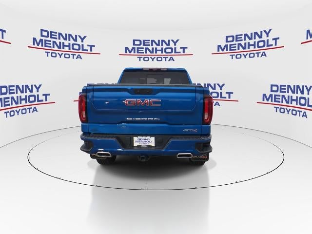 2022 GMC Sierra 1500 Crew Cab Short Box 4-Wheel Drive AT4