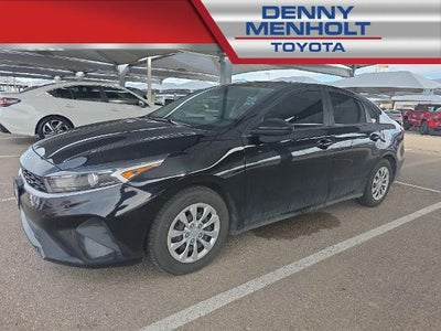 2022 Kia Forte FE IVT