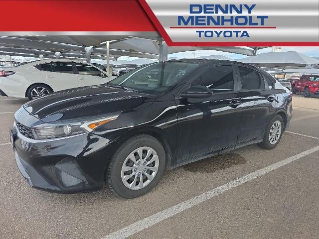 2022 Kia Forte FE IVT