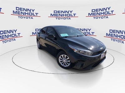 2022 Kia Forte FE IVT