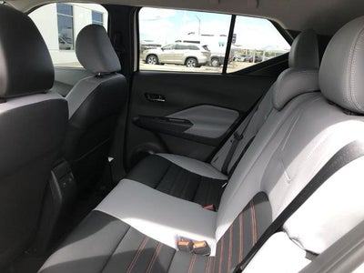 2023 Nissan Kicks SR FWD