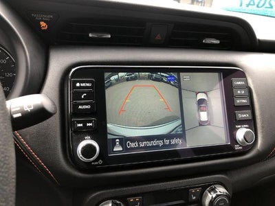 2023 Nissan Kicks SR FWD