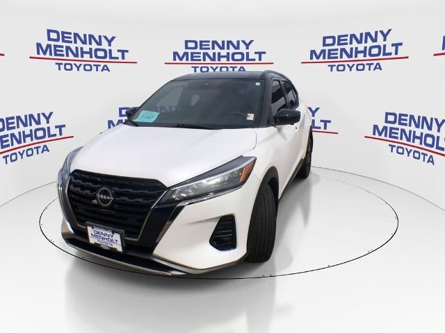 2023 Nissan Kicks SR FWD