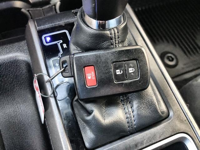 2020 Toyota Tacoma 4WD 4WD TRD Off Road Double Cab 5' Bed V6 AT (Natl)