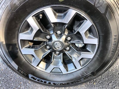 2020 Toyota Tacoma 4WD 4WD TRD Off Road Double Cab 5' Bed V6 AT (Natl)