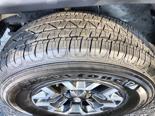 2020 Toyota Tacoma 4WD 4WD TRD Off Road Double Cab 5' Bed V6 AT (Natl)