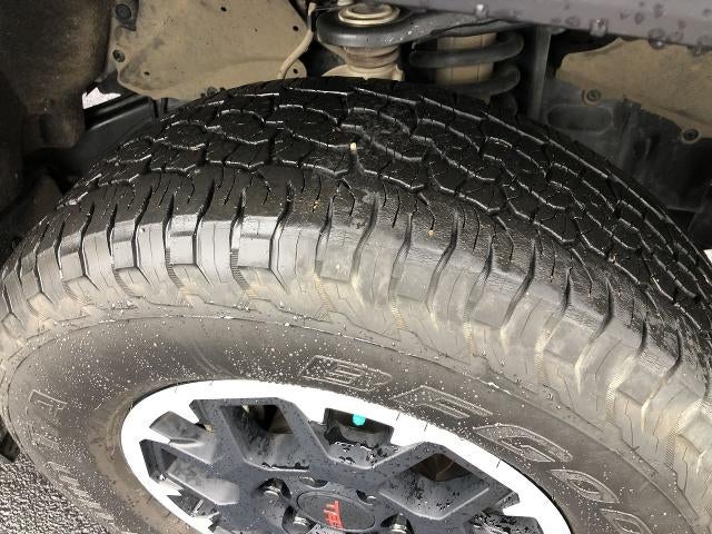 2024 Toyota Tacoma 4WD 4WD TRD Off Road Double Cab 6' Bed AT (Natl)
