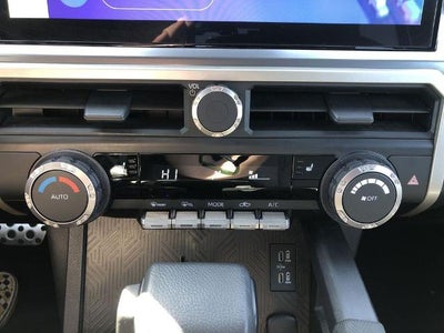 2024 Toyota Tacoma 4WD 4WD TRD Sport Double Cab 6' Bed AT (Natl)