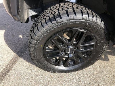 2024 Toyota Tacoma 4WD 4WD TRD Sport Double Cab 5' Bed AT (Natl)