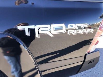 2015 Toyota Tacoma 4WD Double Cab Short Bed V6 Automatic (Natl)