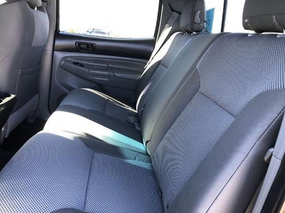 2015 Toyota Tacoma 4WD Double Cab Short Bed V6 Automatic (Natl)