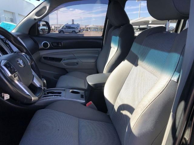 2015 Toyota Tacoma 4WD Double Cab Short Bed V6 Automatic (Natl)