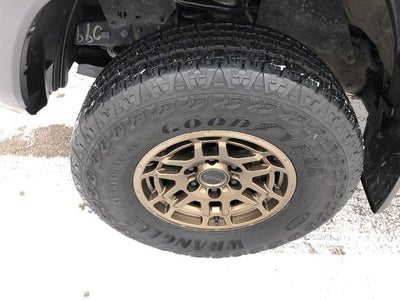 2023 Toyota Tacoma 4WD 4WD Trail Edition Double Cab 5' Bed V6 AT (Natl)