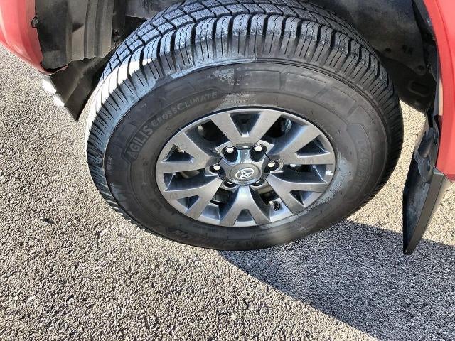 2023 Toyota Tacoma 4WD 4WD SR5 Double Cab 5' Bed V6 AT (GS)