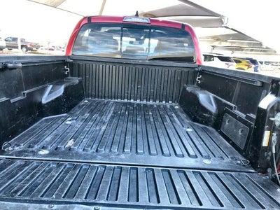 2023 Toyota Tacoma 4WD 4WD SR5 Double Cab 5' Bed V6 AT (GS)