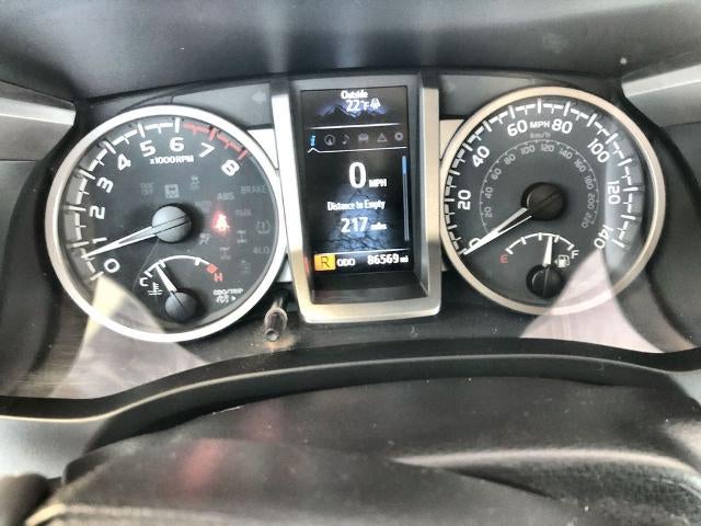 2023 Toyota Tacoma 4WD 4WD SR5 Double Cab 5' Bed V6 AT (GS)