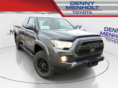 2022 Toyota Tacoma 4WD 4WD SR5 Access Cab 6' Bed V6 AT (SE)