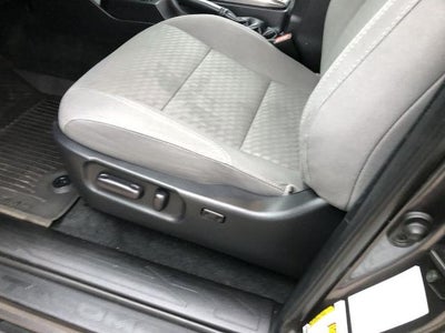 2022 Toyota Tacoma 4WD 4WD SR5 Access Cab 6' Bed V6 AT (SE)