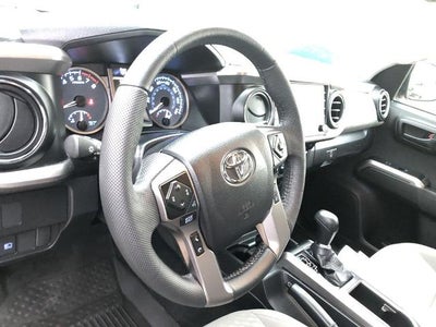 2022 Toyota Tacoma 4WD 4WD SR5 Access Cab 6' Bed V6 AT (SE)