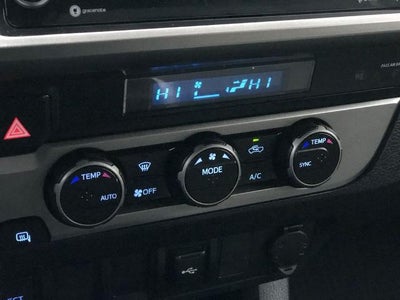 2022 Toyota Tacoma 4WD 4WD SR5 Access Cab 6' Bed V6 AT (SE)