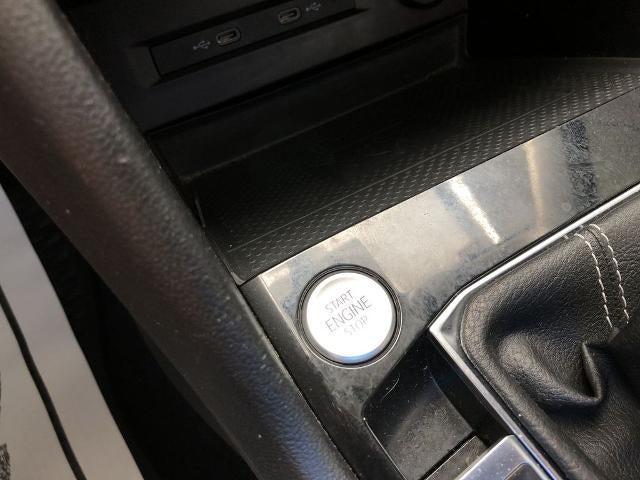 2022 Volkswagen Taos SEL 4MOTION
