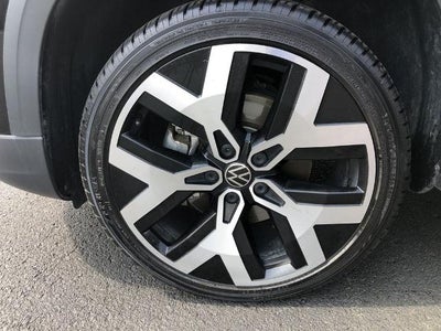 2022 Volkswagen Taos SEL 4MOTION