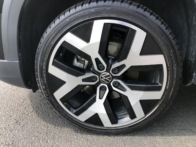 2022 Volkswagen Taos SEL 4MOTION
