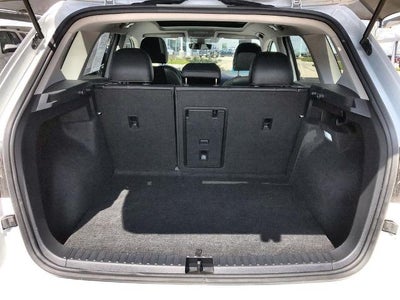 2024 Volkswagen Taos SE 4MOTION