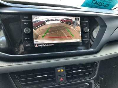 2024 Volkswagen Taos SE 4MOTION