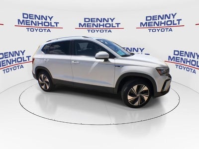 2024 Volkswagen Taos SE 4MOTION