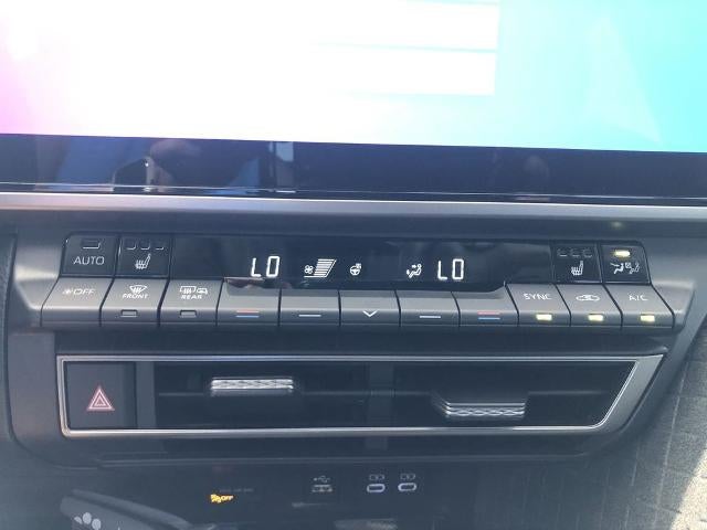 2025 Toyota Camry XLE (SE)