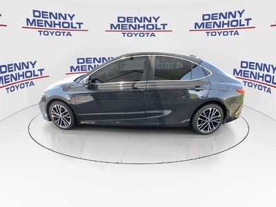 2025 Toyota Camry XLE (SE)