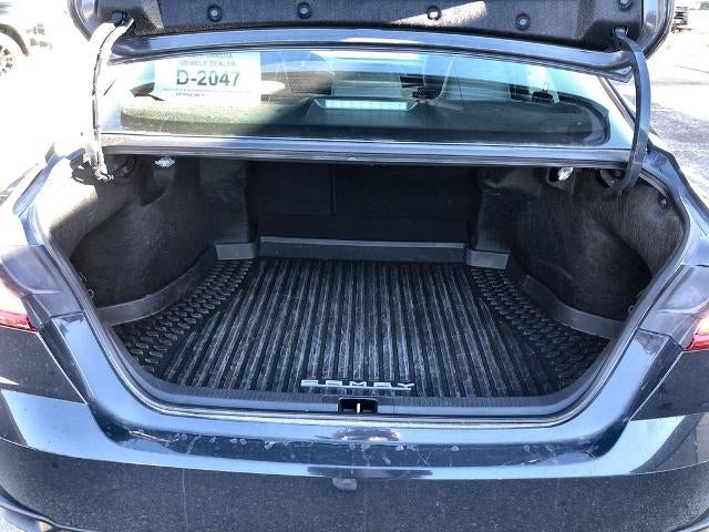 2025 Toyota Camry SE (SE)