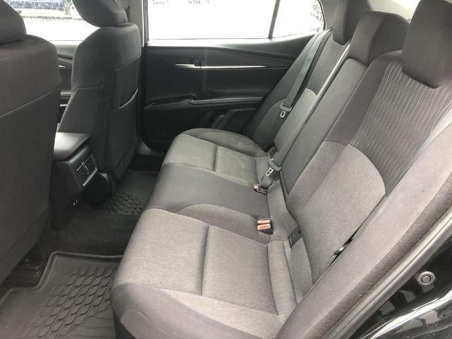2025 Toyota Camry LE (SE)