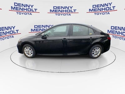 2025 Toyota Camry LE (SE)